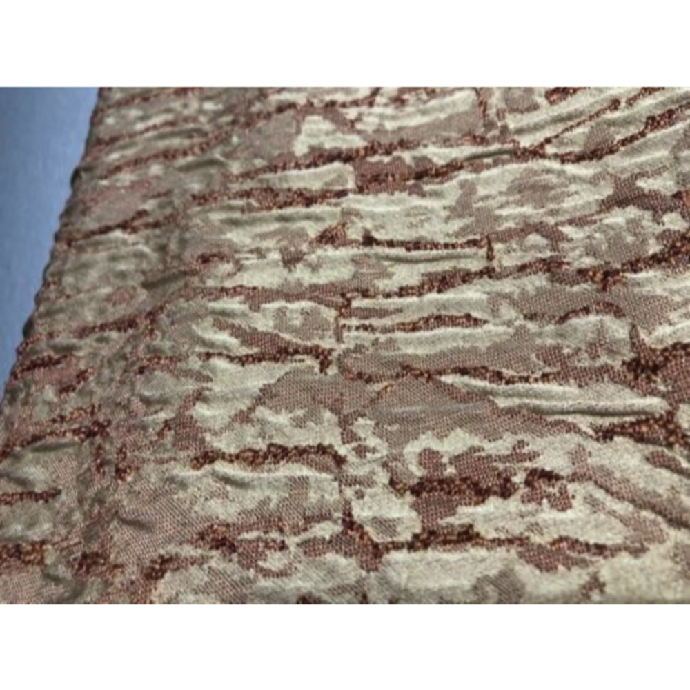 Tablecloth Commercial Used from Hotel & Casino Las Vegas 128"round Red Gold - Picture 2 of 8